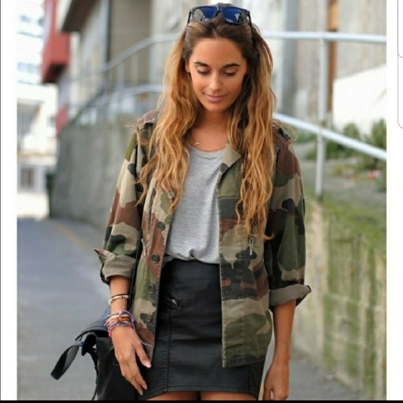 Vintage Jackets & Blazers - Vintage U.S. Army Camo Jacket